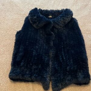 Faux Fur Vest … beautiful midnight blue